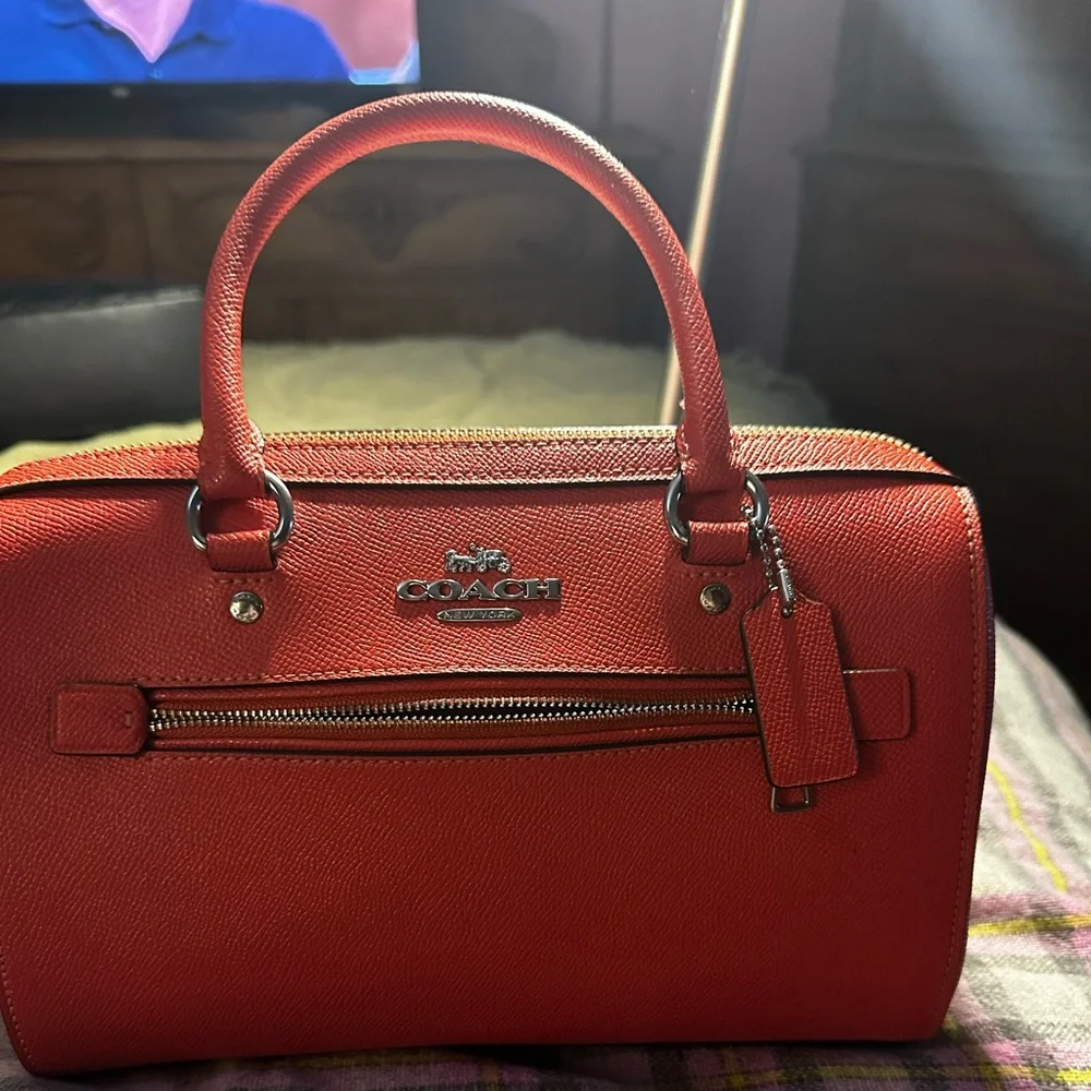 NWOT Coach Tangerine Leather Crossbody Bag - Picture 2 of 7